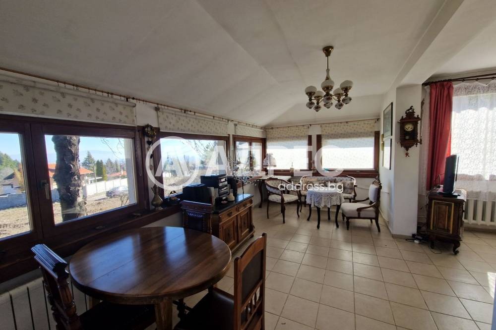 Продава КЪЩА, гр. София, Горна баня, снимка 3 - Къщи - 55096933