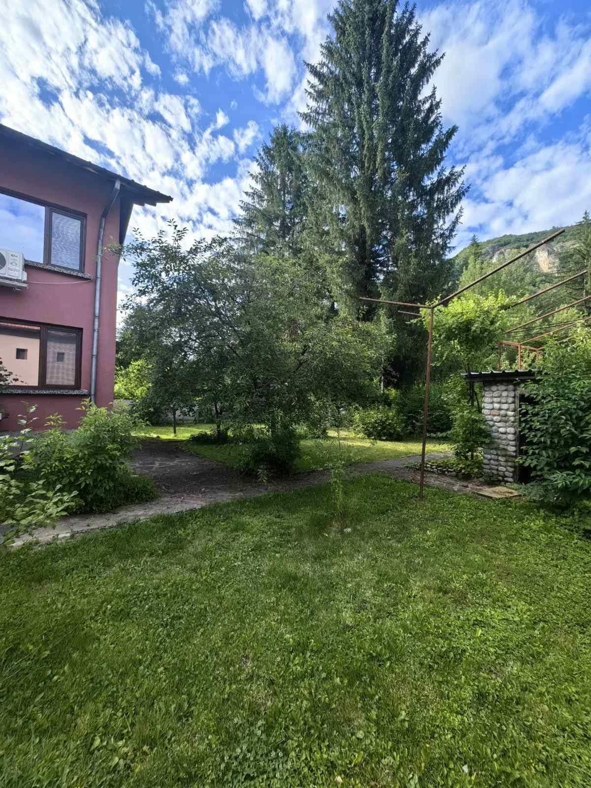 Продава КЪЩА, с. Рибарица, област София област, снимка 2 - Къщи - 55192888