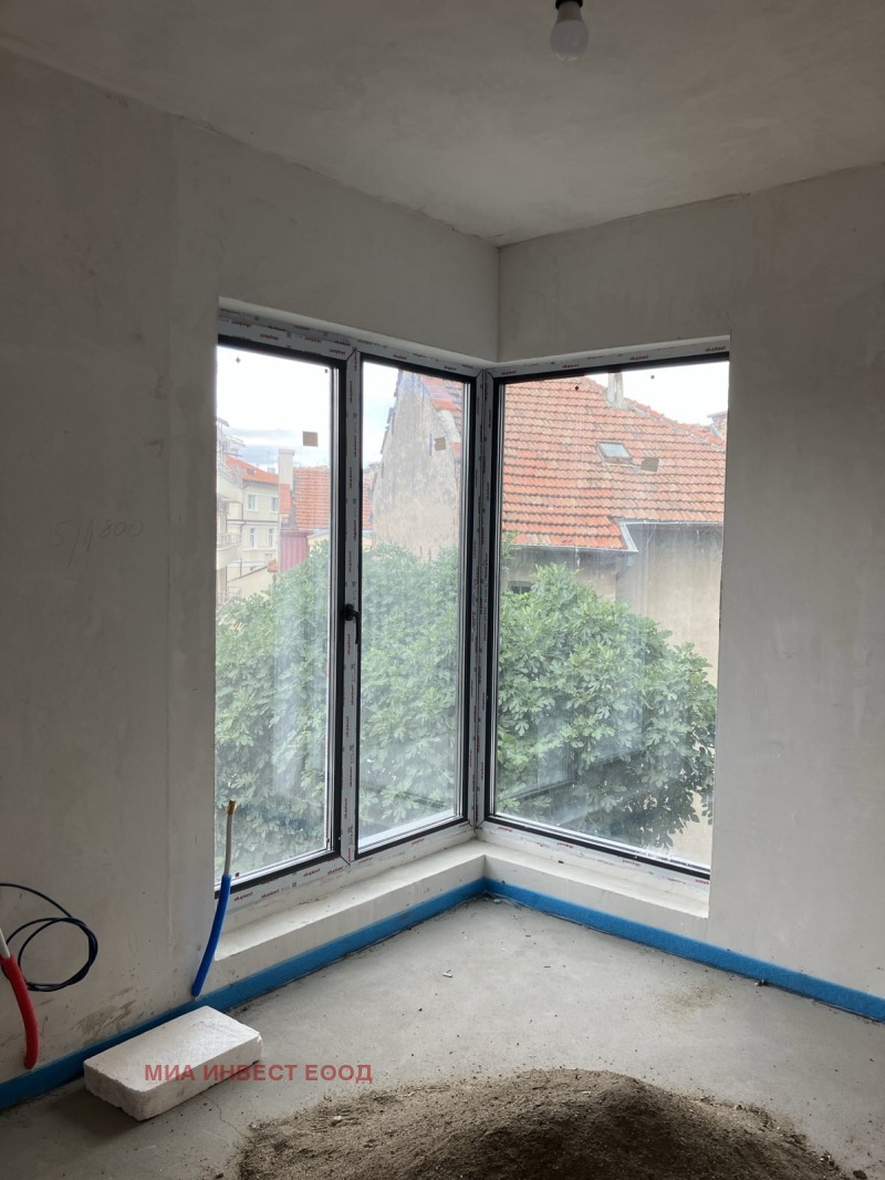 Продава  3-стаен град Враца , Център , 122 кв.м | 12301954 - изображение [4]