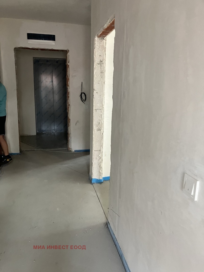 Продава  3-стаен град Враца , Център , 122 кв.м | 12301954 - изображение [3]