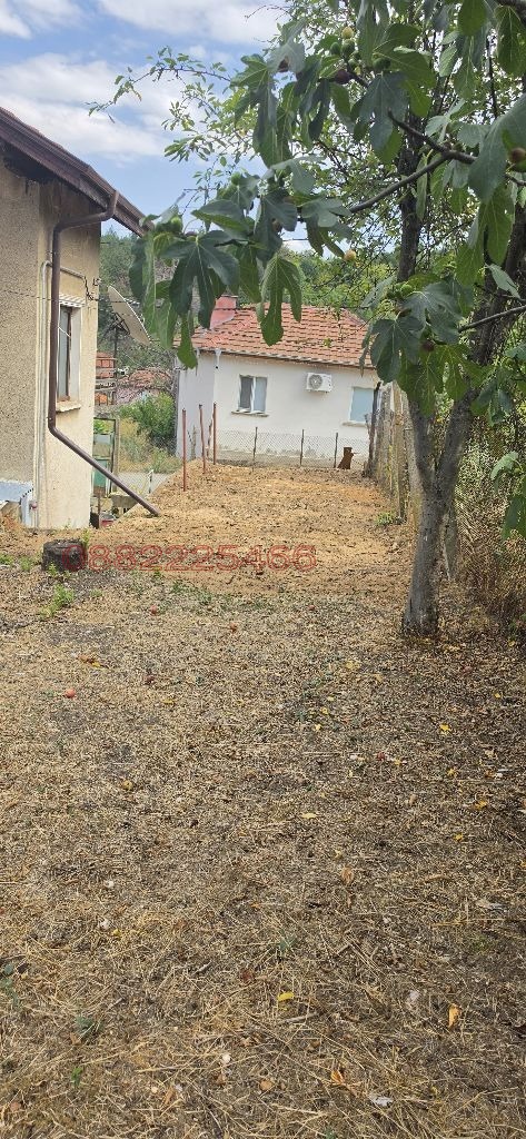 Продава КЪЩА, гр. Монтана, Мала Кутловица, снимка 8 - Къщи - 55695210