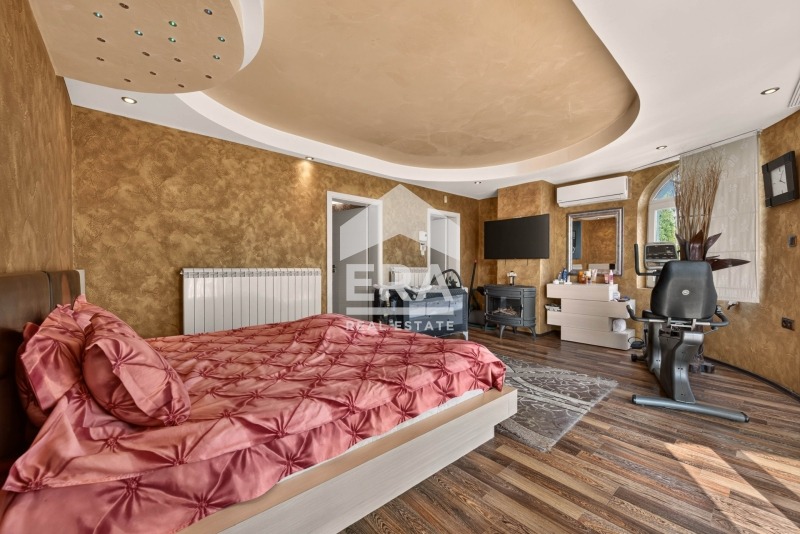 Продава КЪЩА, гр. Варна, м-т Евксиноград, снимка 13 - Къщи - 56002348