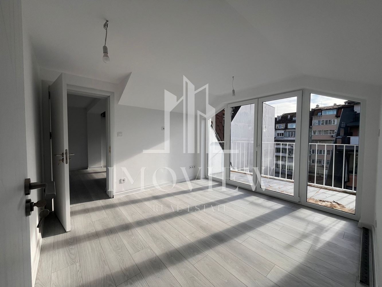 Продава МЕЗОНЕТ, гр. Варна, Колхозен пазар, снимка 2 - Апартаменти - 53825998