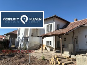 Hus Totleben, region Pleven