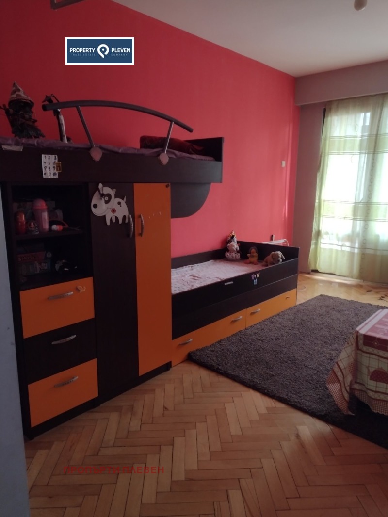 Zu verkaufen  1 Schlafzimmer Plewen , Storgozija , 60 qm | 12446576 - Bild [4]