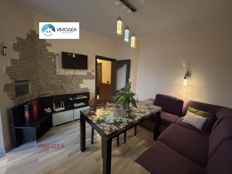 Продава 2-СТАЕН, гр. Велико Търново, Център, снимка 2 - Апартаменти - 53529496