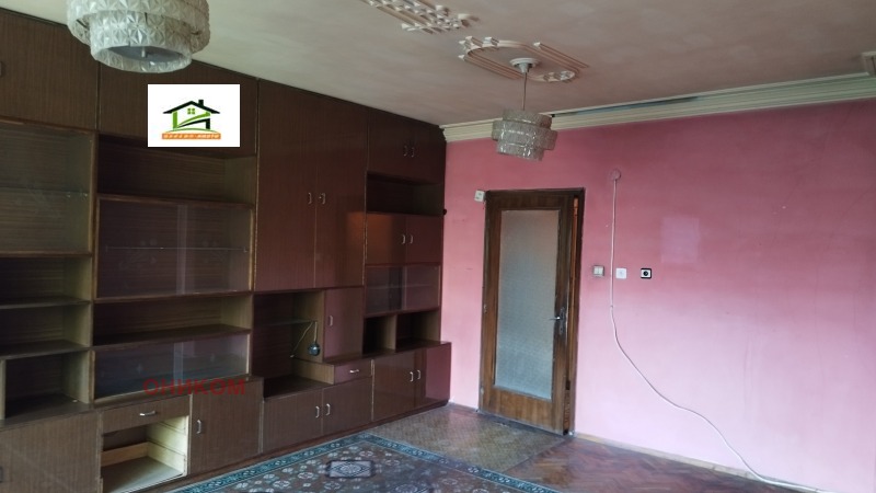 For Sale  3+ bedroom Pazardzhik , Idealen tsentar , 203 sq.m | 46414476 - image [2]