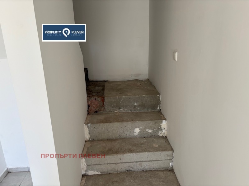 Till salu  Hus region Pleven , Totleben , 120 kvm | 37699590 - bild [8]