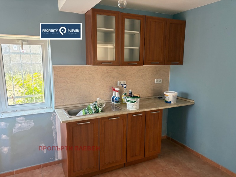 Till salu  Hus region Pleven , Totleben , 120 kvm | 37699590 - bild [4]
