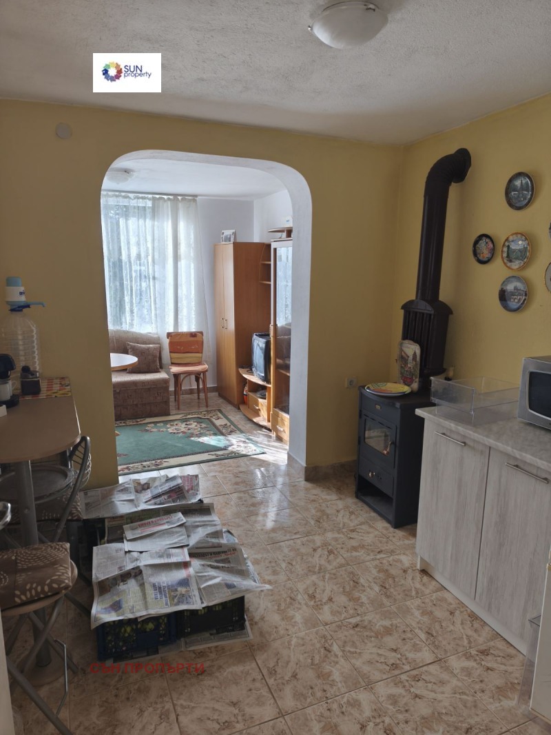 Продава КЪЩА, с. Селянин, област София област, снимка 8 - Къщи - 52184633