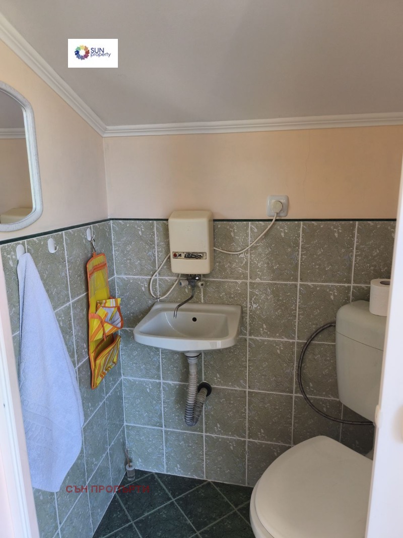 Продава КЪЩА, с. Селянин, област София област, снимка 14 - Къщи - 52184633