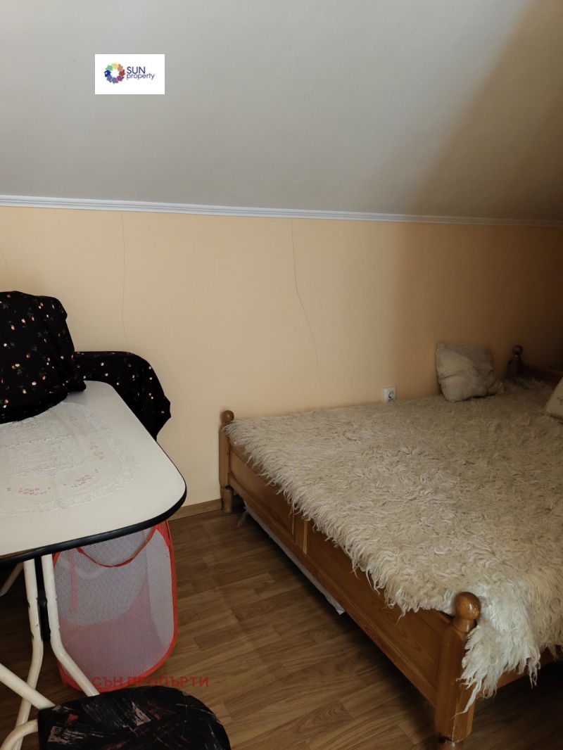 Продава КЪЩА, с. Селянин, област София област, снимка 12 - Къщи - 52184633