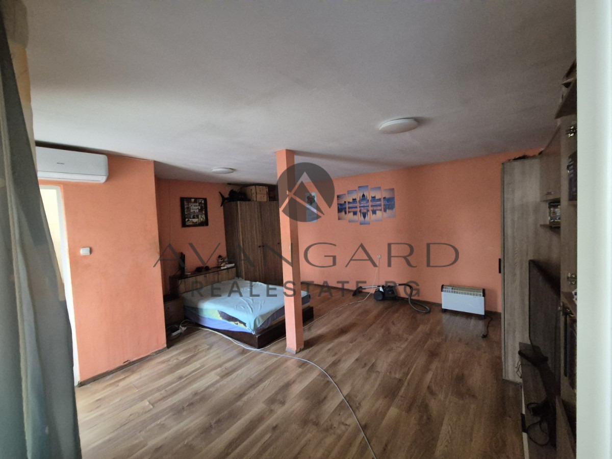Продава КЪЩА, гр. Пловдив, Кючук Париж, снимка 2 - Къщи - 49574202