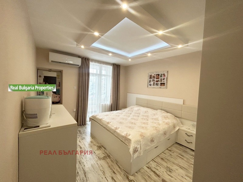 Продава 3-СТАЕН в град Русе, Център - 84 кв.м / 179 000 € » 350 093.57 лв., РЕАЛ БЪЛГАРИЯ