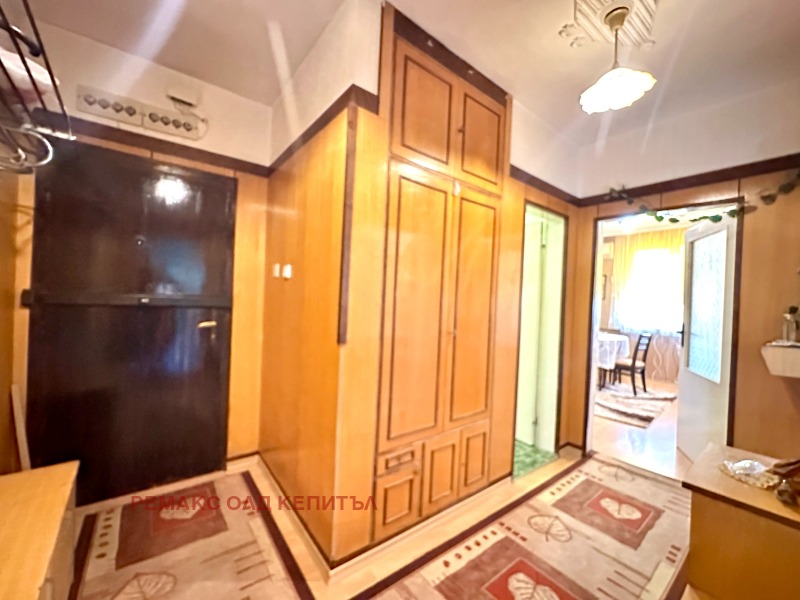 Продава  4-стаен област Велико Търново , гр. Горна Оряховица , 114 кв.м | 77099775 - изображение [15]