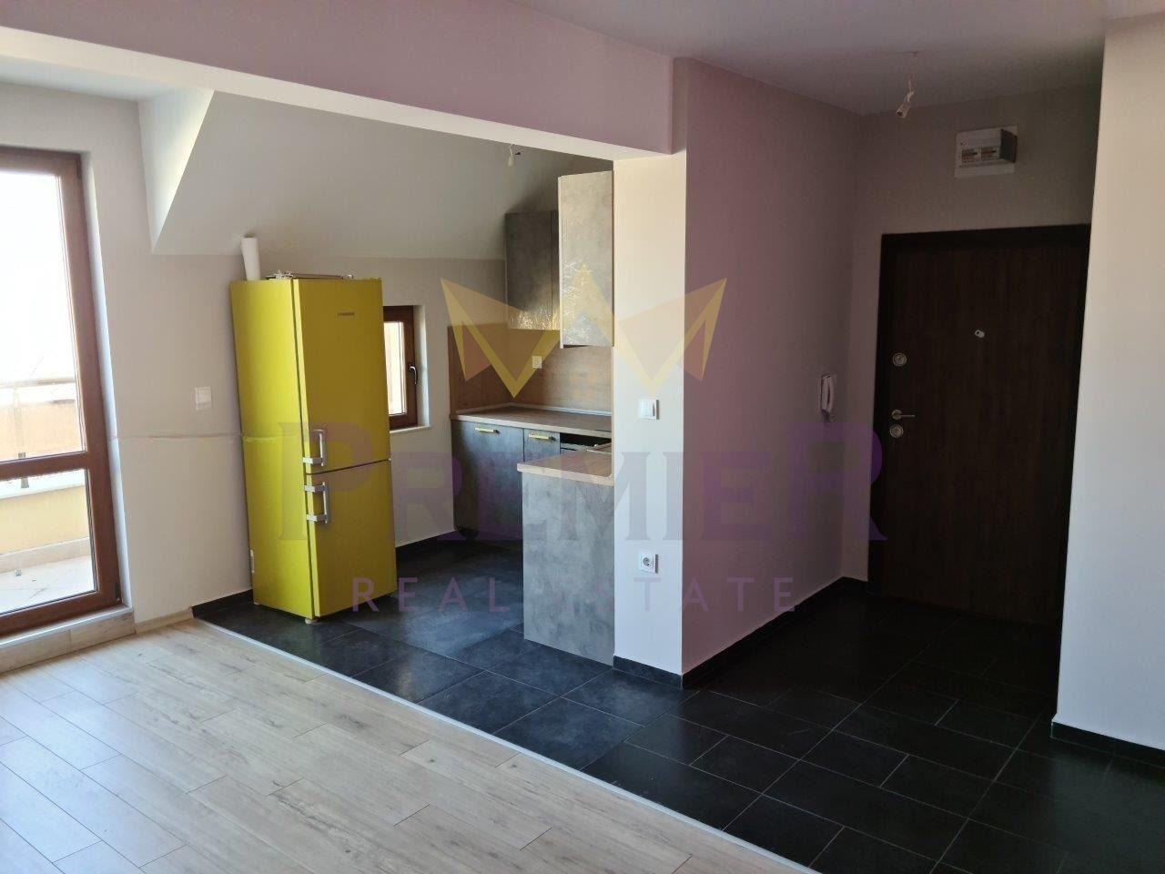 Продава 2-СТАЕН, гр. Пловдив, Кючук Париж, снимка 2 - Апартаменти - 54566346