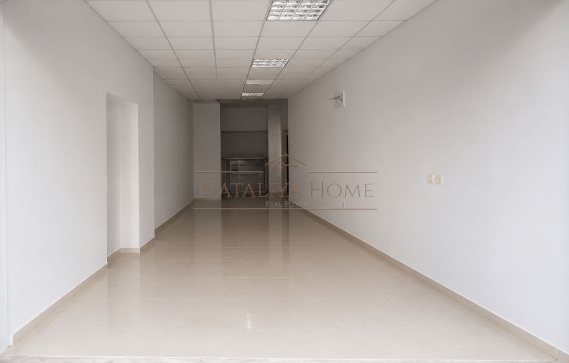 Продава ГАРАЖ, ПАРКОМЯСТО, гр. Бургас, Лазур, снимка 2 - Гаражи и паркоместа - 54560881