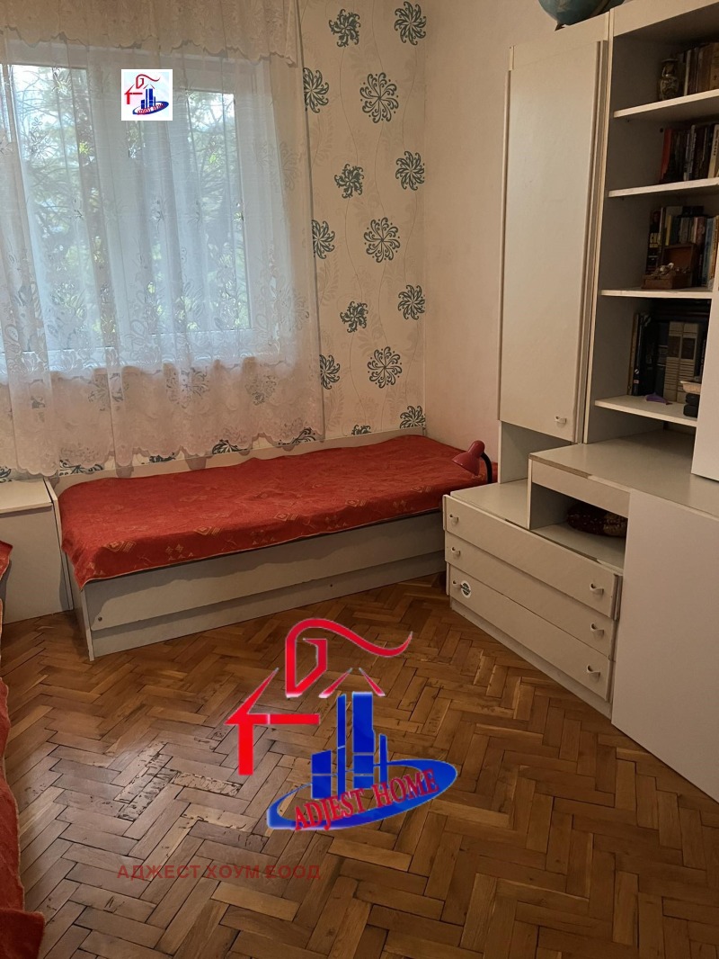 Продава  3-стаен град Шумен , Център , 80 кв.м | 25966570 - изображение [6]