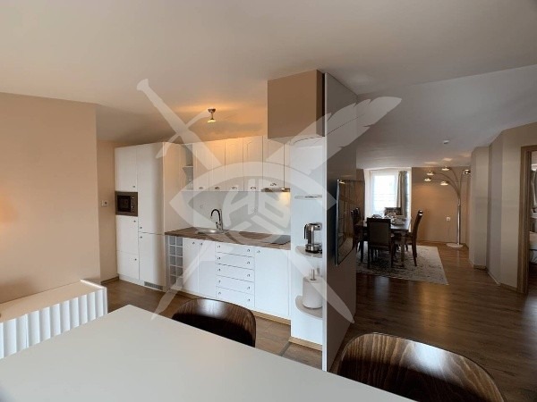 Продава МНОГОСТАЕН, гр. Бургас, област Бургас, снимка 4 - Апартаменти - 52708915