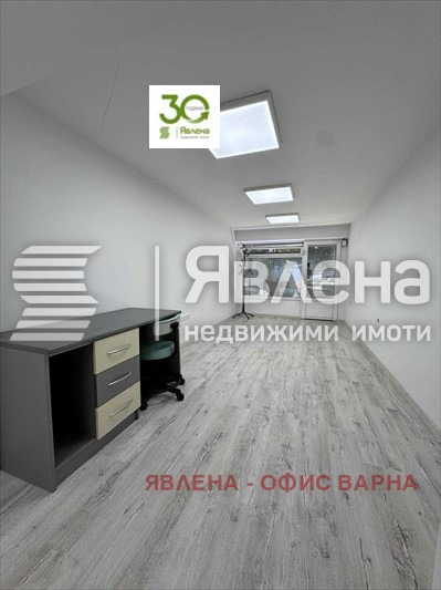 Продава ОФИС, гр. Варна, Колхозен пазар, снимка 3 - Офиси - 54002693