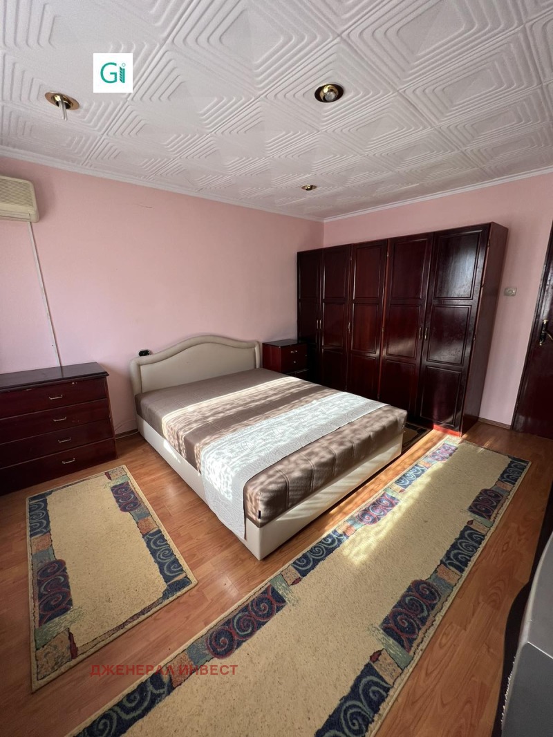 Продава КЪЩА, гр. Благоевград, Широк център, снимка 2 - Къщи - 52467106