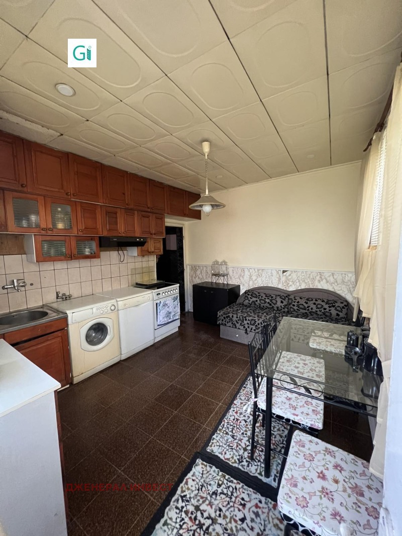 Продава КЪЩА, гр. Благоевград, Широк център, снимка 3 - Къщи - 52467106