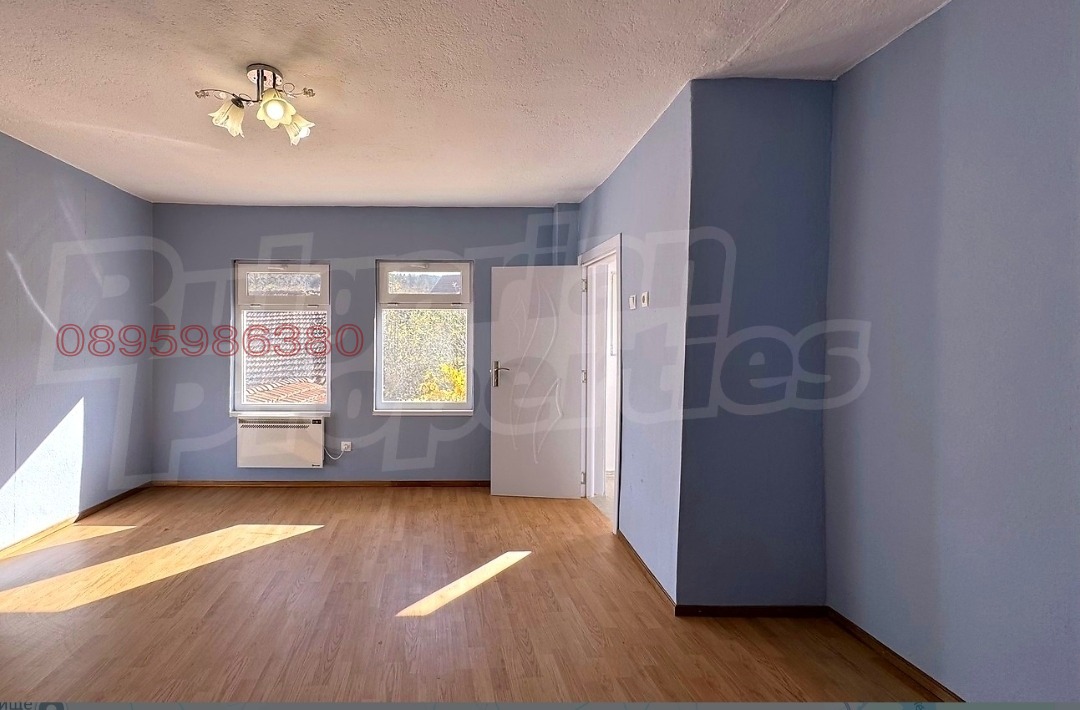 Продава КЪЩА, с. Елхово (Николаево), област Стара Загора, снимка 9 - Къщи - 54006259