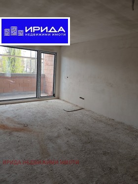 3-стаен град София, Център 1