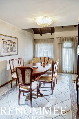 3 bedroom Lozenets, Sofia 5