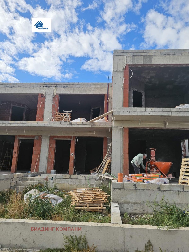 Продава КЪЩА, Извън страната, област Извън страната, снимка 8 - Къщи - 51580918