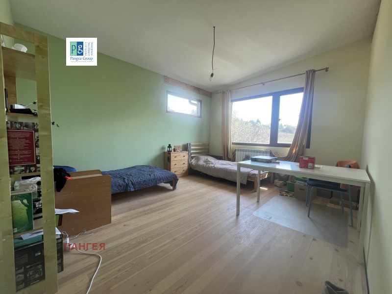 Myytävänä  Talo Pernikin alue , Golemo Butšino , 251 neliömetriä | 36839754 - kuva [5]