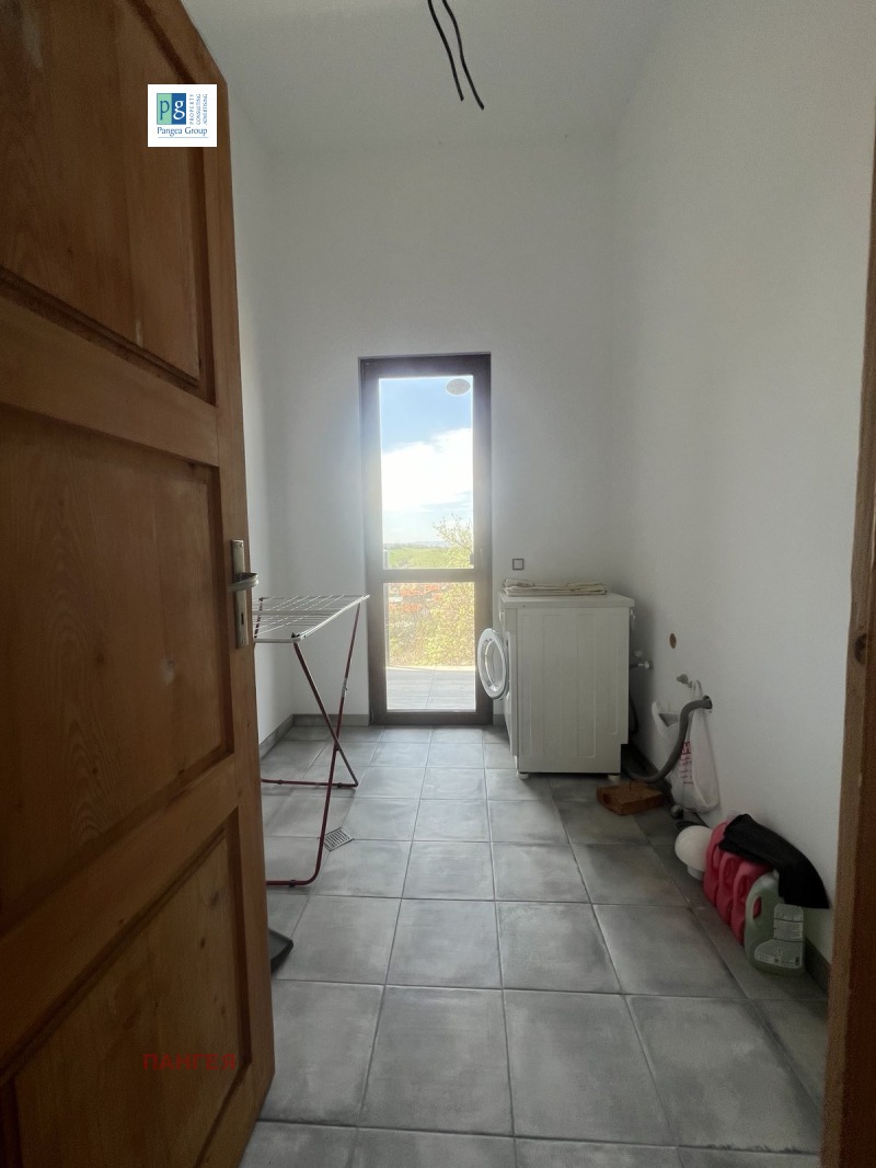 Myytävänä  Talo Pernikin alue , Golemo Butšino , 251 neliömetriä | 36839754 - kuva [7]