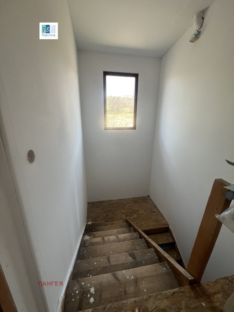 Myytävänä  Talo Pernikin alue , Golemo Butšino , 251 neliömetriä | 36839754 - kuva [8]