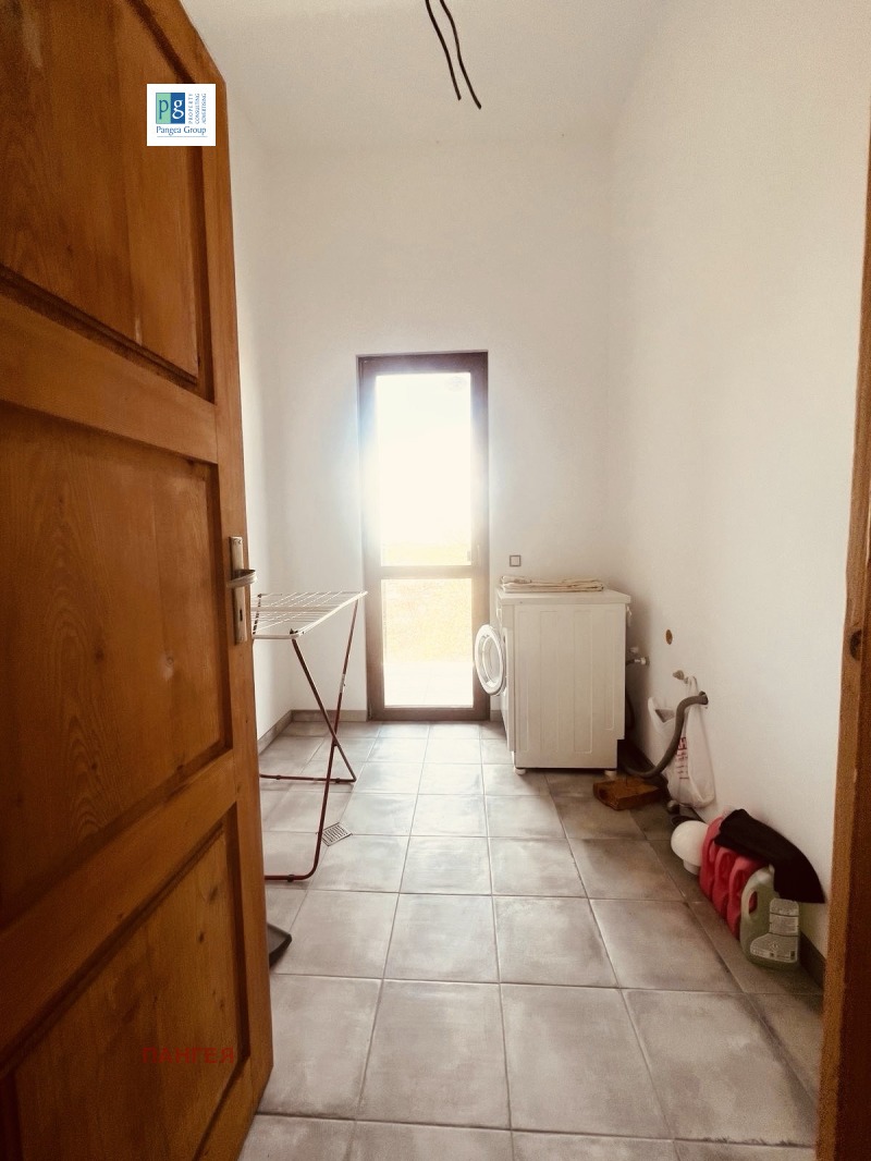 Продава КЪЩА, с. Големо Бучино, област Перник, снимка 7 - Къщи - 52560828