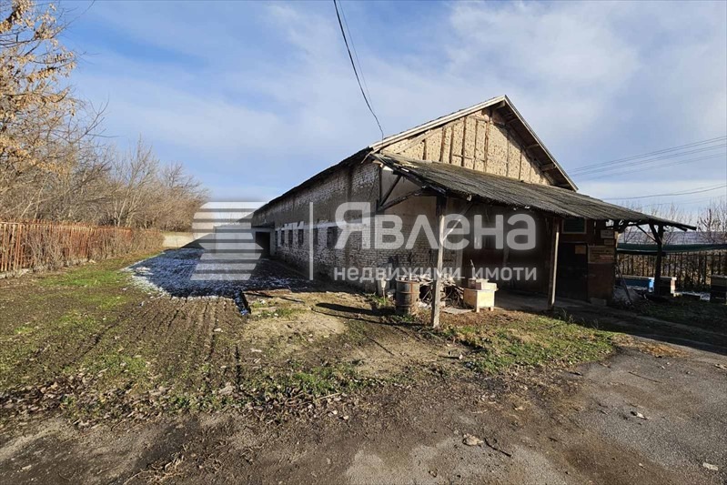 Продава ПРОМ. ПОМЕЩЕНИЕ, с. Дълго поле, област Пловдив, снимка 7 - Производствени сгради - 54419416