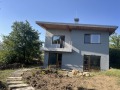 Продава КЪЩА, област Перник, с. Големо Бучино • 345000 € / 674761.35 лв. • 22612740 2