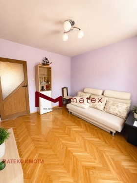 ������� 3-����� | Imot.bg � ����� ������ 12