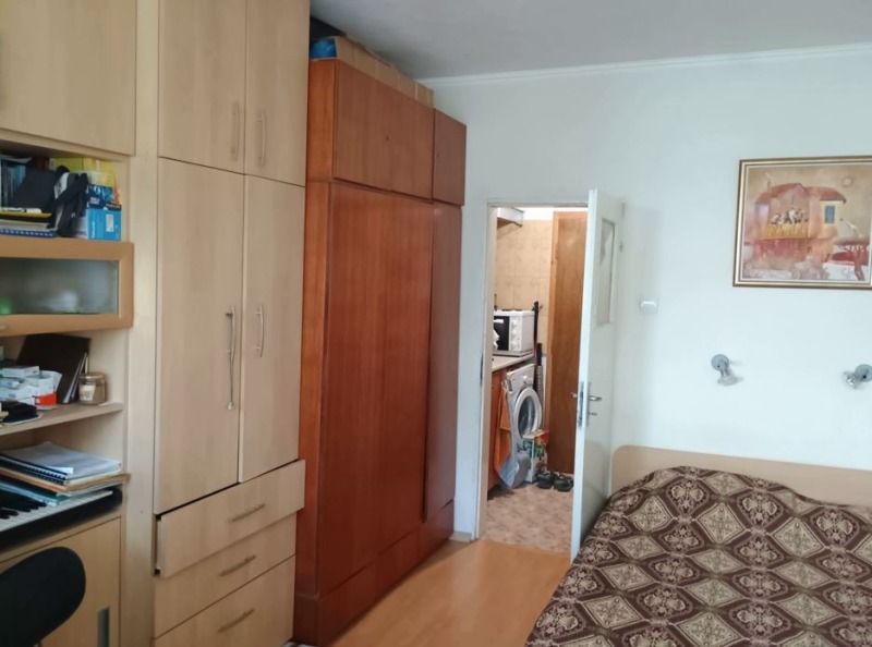 Eladó  Stúdió Sofia , Hadzsi Dimitar , 26 négyzetméter | 42949244 - kép [2]