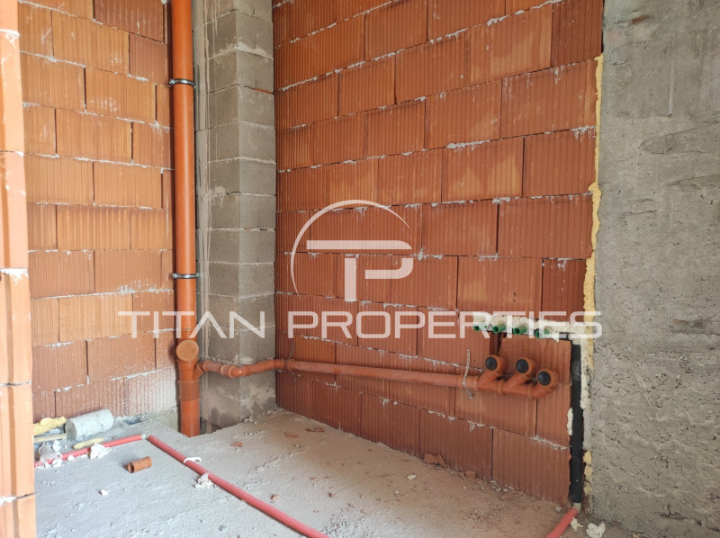 For Sale  1 bedroom Plovdiv , Yuzhen , 39 sq.m | 37406894 - image [2]