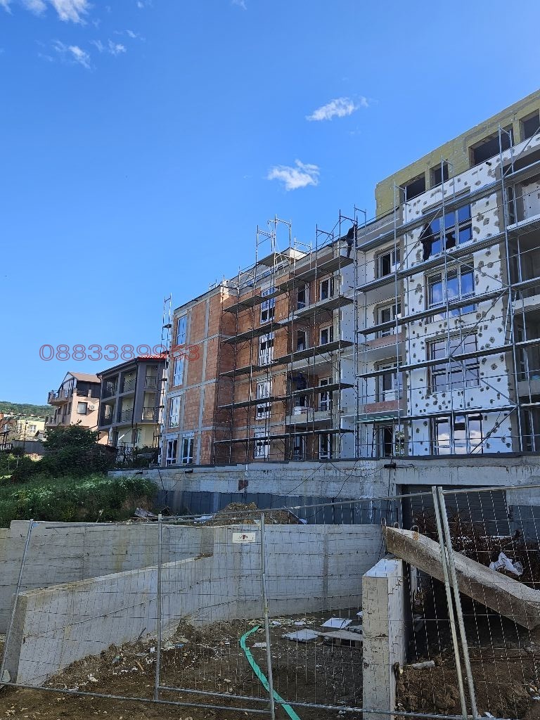 Продава 2-СТАЕН, гр. Варна, м-т Пчелина, снимка 2 - Апартаменти - 54540110