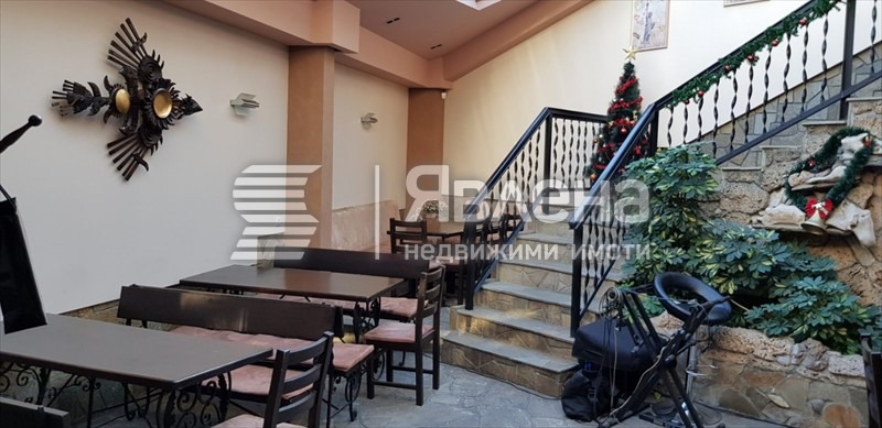 Продава  Заведение област Пловдив , гр. Асеновград , 240 кв.м | 98926825