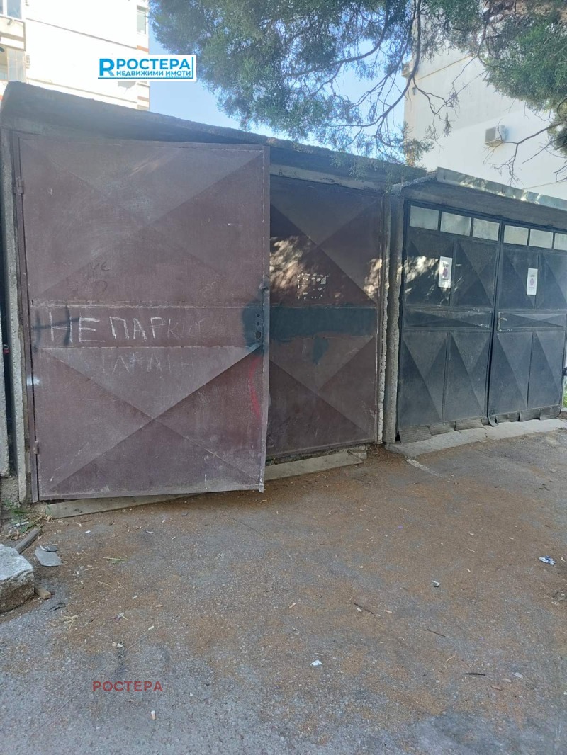 На продаж  Гараж Търговище , Бряг , 18 кв.м | 64236262
