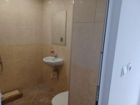 1 slaapkamer Radomir, regio Pernik 7