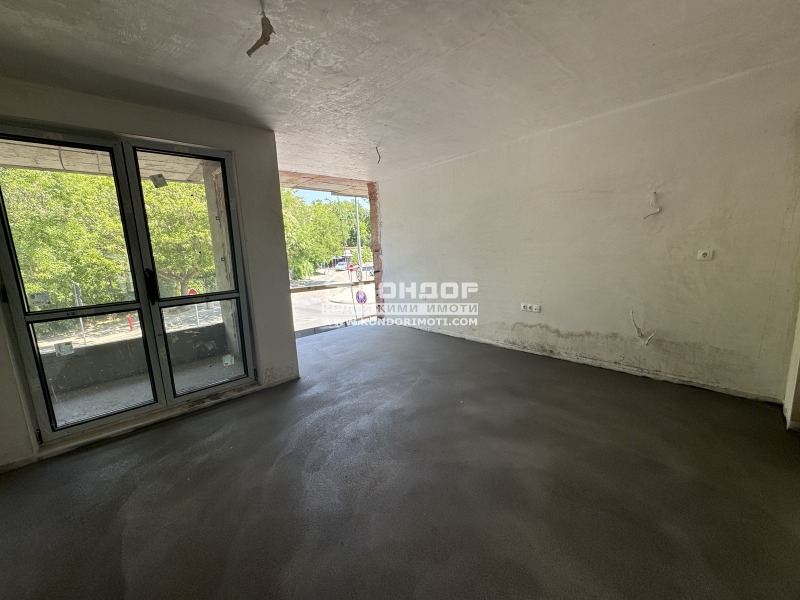 Te koop  2 slaapkamers Plovdiv , Tsentar , 110 m² | 62484205 - afbeelding [2]