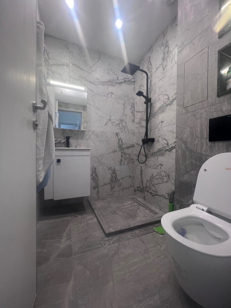 Продава  3-стаен град Варна , Левски 1 , 120 кв.м | 32910037 - изображение [11]