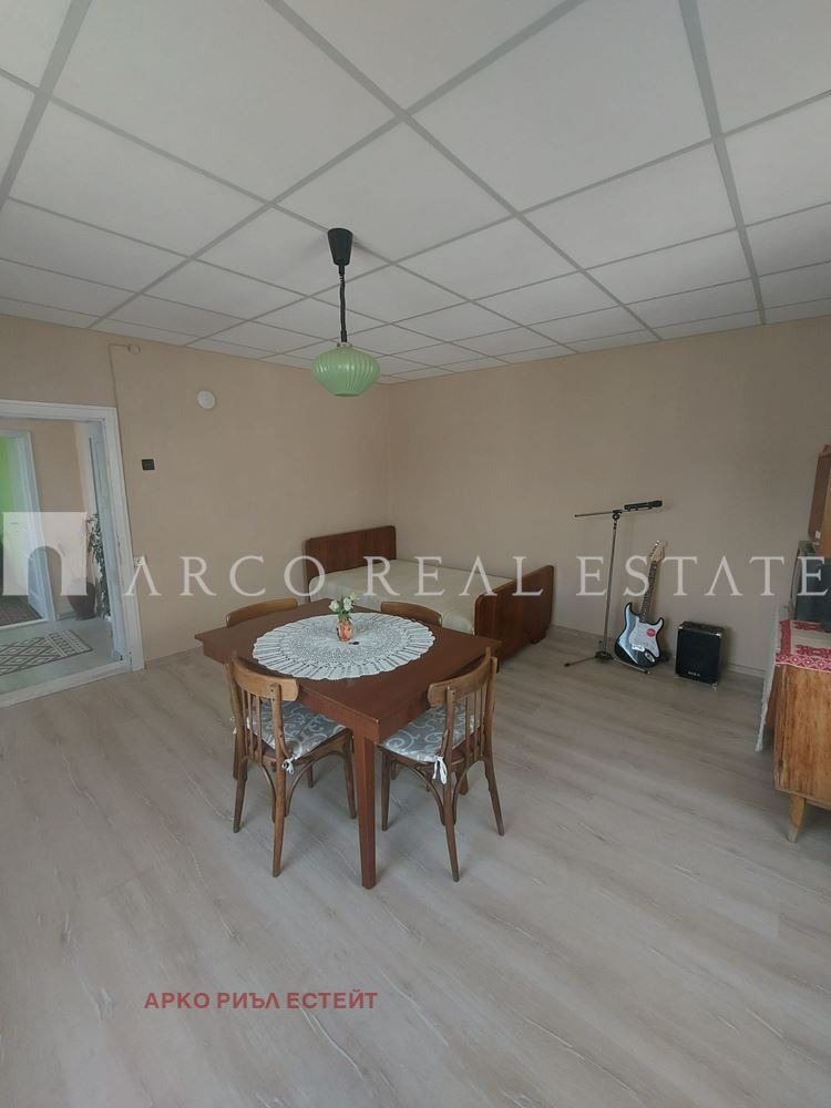 Продава КЪЩА, с. Живково, област София област, снимка 11 - Къщи - 54787774