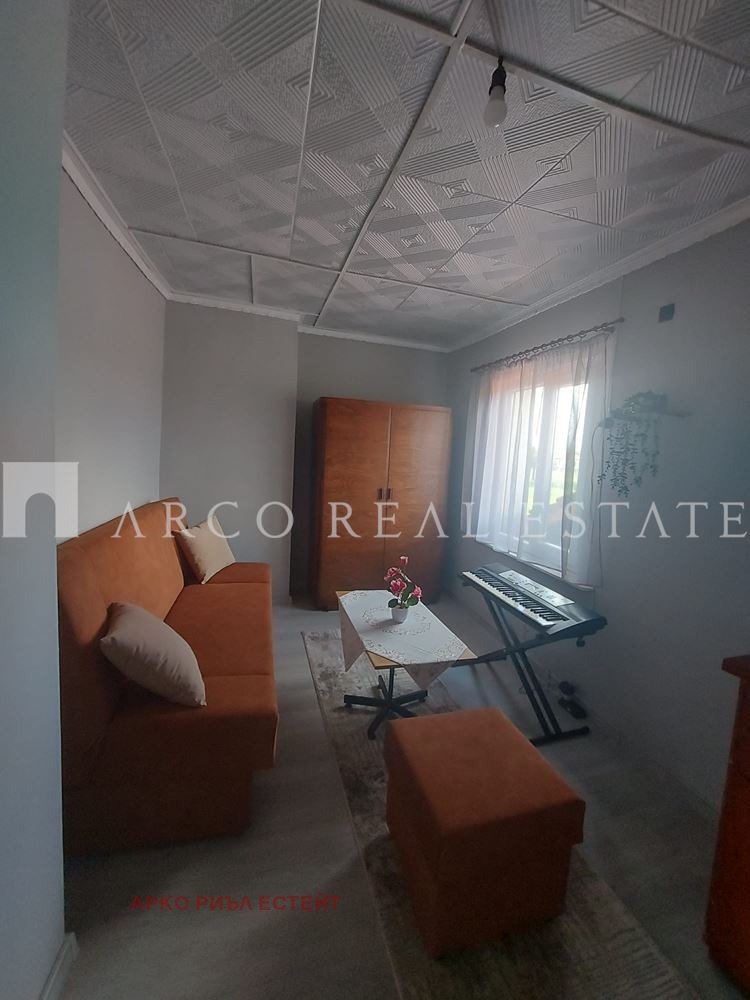 Продава КЪЩА, с. Живково, област София област, снимка 10 - Къщи - 54787774