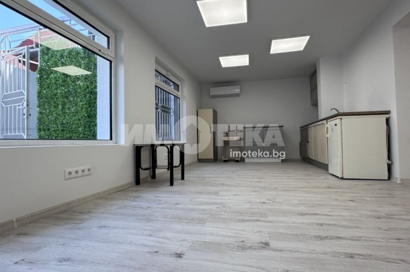 Продаја  Схоп Варна , Колхозен пазар , 90 м2 | 68641882 - слика [9]