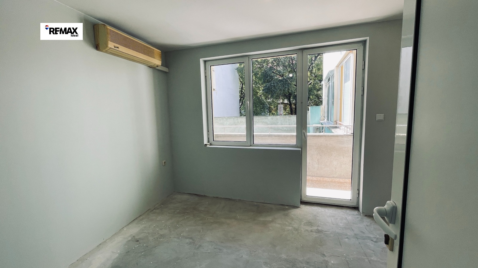 Продава 2-СТАЕН, гр. Варна, Център, снимка 3 - Апартаменти - 56124523