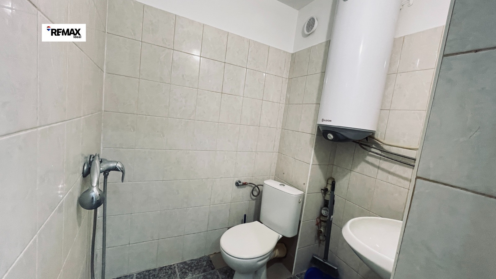 Продава 2-СТАЕН, гр. Варна, Център, снимка 9 - Апартаменти - 56124523